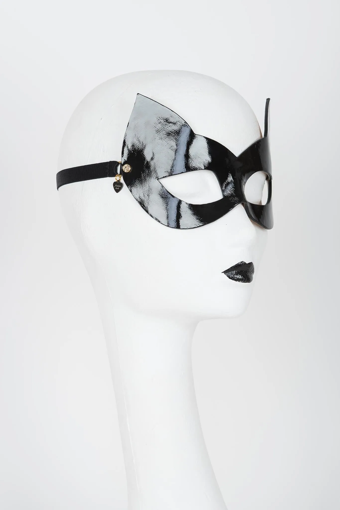 Ritsy Molded Black Leather Cat Mask